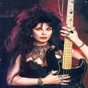Patricia Morrison: La Gothmother, che suonava il basso